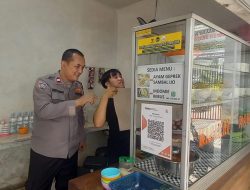 Berikan Imbauan Kamtibmas Pedagang Nasi Sekitar Lingkungan Sekolah SMA Sunda Kelapa Menteng