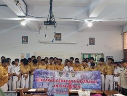 Polsek Metro Gambir Gelar Penyuluhan dan Deklarasi Gerakan Anti Tawuran di SMK Yippi Siang