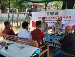 Ngopi Kamtibmas, Polsek Cipayung Ajak Warga Jaga Kondusifitas Jelang Pilkada