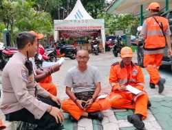 Bhabinkamtibmas Kelurahan Kebon Kosong Melaksanakan Kegiatan Patroli dan Sambang Dialogis