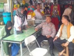 Cooling System Jelang Pilkada DKI Jakarta Kapolsubsektor Cempaka Putih Barat Sambangi Warga