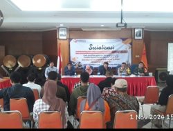 Bhabinkamtibmas Bersama Tiga Pilar menghadiri Johar Baru Menghadiri Sosialisasi Pengawasan Pemilihan melalui Tatap Muka Forum Warga pada Pilkada