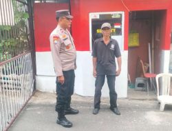 Sambang Pos Kamling RW 01, Bhabinkamtibmas Johar Baru Imbau Petugas Satkamling Tingkatkan Waspada