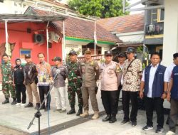 Bhabinkamtibmas Kelurahan Cempaka Baru Hadiri Undangan Pelantikan KPPS Tingkat Kelurahan