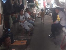 Patroli Pemukiman Bhabinkamtibmas Tanah Tinggi Sambang Berikan Imbauan Kamtibmas Kepada Warga Binaannya