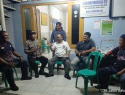 Bhabinkamtibmas Kelurahan Galur Sambang Dialogis Ke Pos RW 02 Bahas Kamtibmas Antisipasi Tawuran