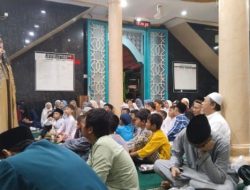 Bhabinkamtibmas Cempaka Putih Timur Bersama Babinsa Hadiri Kegiatan Maulid Nabi