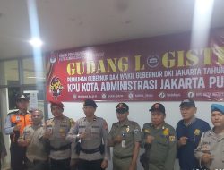 Sinergi Pentahelix, Polsek Johar Baru Bersama Satpol. PP, Dishub, FKDM dan Panwascam Amankan Gudang Logistik KPU