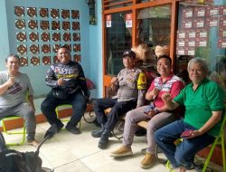 Sambang Dialogis Bhabinkamtibmas Galur Pererat Hubungan dengan Tokoh Masyarakat dan Warga