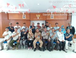 Bhabinkamtibmas Karang Anyar Hadiri Rapat Persiapan Pemilukada DKI Jakarta 2024