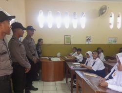 Cegah Dini Tawuran, Polsek Johar Baru Berikan Penyuluhan dan Imbauan Pelajar di SMP PGRI 25 Jakarta.