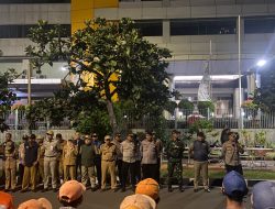 Turunkan 330 Personel, Dalam Rangka Apel Pelaksanaan Penurunan Alat Peraga Kampanye Di Wilayah Kecamatan Kemayoran