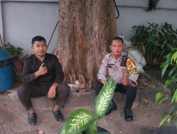 Jelang Pemilukada, Bhabinkamtibmas Pasar Baru Sambangi Warga untuk Tingkatkan Keamanan