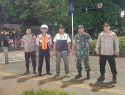 Selesai Pilkada, Patroli Tiga Pilar Menteng Memberikan Rasa Aman Dan Nyaman Kepada Warga Di Bundaran HI Menteng