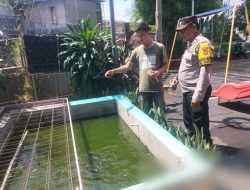 Bhabinkamtibmas Johar Baru Kunjungi Warga Budidaya Ikan Air Tawar untuk Mendukung Ketahanan Pangan Lokal