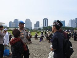 Kanit Provost Polsek Metro Gambir Tunjukkan Sikap Humanis Saat Pengamanan Reuni Akbar 212