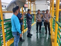 Kapolsek Senen Dampingi Kapolres Metro Jakpus Cek Pengamanan Kantor KPUD Jakarta