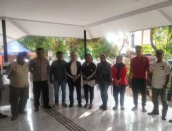 Polsek Johar Baru Pengamanan Tahap Penghitungan dan Rekapitulasi Surat Suara di PPK Kecamatan Johar Baru Ops Mantap Praja Jaya 2024: