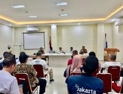 Bhabinkamtibmas Kelurahan Kebon Kacang Bersama Tiga Pilar Dan Stakeholder Rapat Evaluasi Pasca Pilkada Dan Jelang Nataru