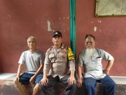 Jelang Nataru, Bhabinkamtibmas Galur Sambang Tokoh Masyarakat dan Warga Agar Menjaga Persatuan dan Kedamaian