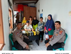 Kanit Binmas Terapkan Cooling System di Pos RW 08 Kenari Jaga Kondusifitas Wilayah Pasca Pilkada