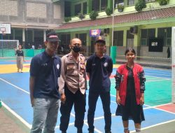 Banit Binmas Meninjau Dan Pengamanan Turnamen Futsal Di SMKN 34 Jakarta
