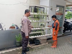 Polsek Metro Gambir Pantau Budidaya Hidroponik di Kelurahan Kebon Kelapa