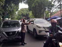 Personil Patmor Menteng Pengaturan Lalu Lintas Sore Di Tl Sunda Kelapa