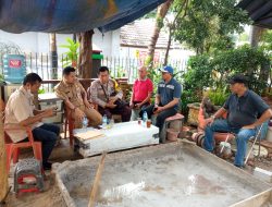 Bhabinkamtibmas Paseban Cooling System Pasca Pilkada dan Jelang Nataru dengan Stakeholder Jaga Wilayah Aman