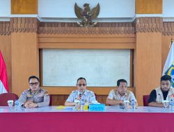 Panit Binmas Polsek Johar Baru Hadiri Rapat Evaluasi Pelaksanaan Pilkada Tahun 2024 Tingkat Kecamatan Johar Baru