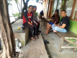 Konsultasi Warga Dengan Bhabinkamtibmas Mangga Dua Selatan