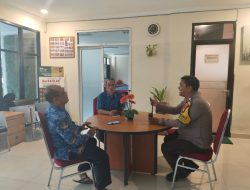 Bhabinkamtibmas Kelurahan Kemayoran Melaksanakan Kegiatan Patroli dan Sambang Dialogis