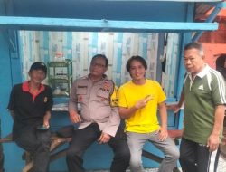 Sambang Wilayah Bhabinkamtibmas Kelurahan Johar Baru Sampaikan Pesan Kamtibmas kepada Ketua RT dan Warga