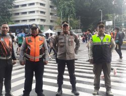 Kapolsubsektor Sabang Berikan Pelayanan Car Free Day Simpang Sarinah Menteng