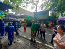 Bhabinkamtibmas Senen Monitoring Kerja Bakti Massal Bersama Tiga Pilar