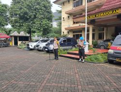Arahan Kapolsek Kemayoran Kepada Anggota dalam Apel Jam Pimpinan Berikan Pelayanan Prima kepada Masyarakat.