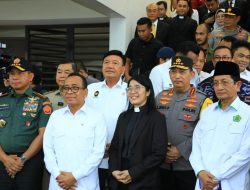 Jelang Ibadah Malam Natal, Menko Polkam-Kapolri Tinjau Gereja GKI Samanhudi dan Gereja Immanuel