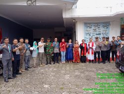 Sinergitas Bhabinkamtibmas dan Babinsa Amankan Ibadah Natal 2024 di Gereja Kristen Indonesia (GKI) Pasar Gembrong Kelurahan Galur