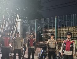 Patroli Cipta Kondisi Polsek Johar Baru Jelang Natal dan Tahun Baru, Ciptakan Keamanan dan Kenyamanan Warga