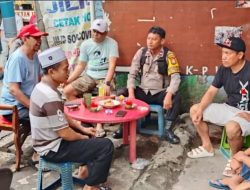 Bhabinkamtibmas Pegangsaan Berikan Imbauan Humanis Warga Tambak Menteng