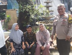 Bhabinkamtibmas Petojo Selatan Lakukan Sambang untuk Jaga Kamtibmas