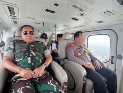 Kapolri dan Panglima TNI dan Para Menteri Pantau Jalur Mudik via Udara, Pastikan Lalu Lintas Lancar