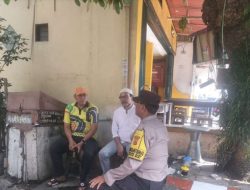 Bhabinkamtibmas Johar Baru Sambang Tokoh Masyarakat dan Warga Jaga Wilayah Aman Jelang Libur Nataru