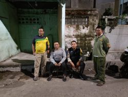 Sambangi Pos Satkamling Dan Warga Di RW 01