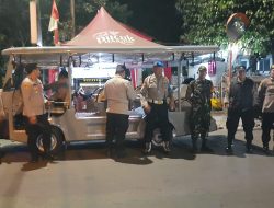 Patroli Gabungan Polsek Menteng Kontrol Perbatasan Jembatan Tenggulun Antisipasi Kerawanan Malam Hari