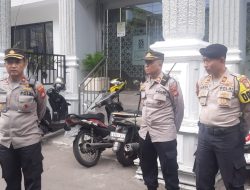 Wakapolsek Metro Menteng Pimpin Pengamanan Aksi Unjuk Rasa Di Cikini