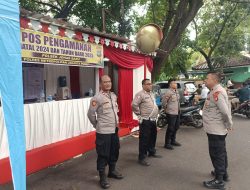 Kanit Samapta pimpin Apel Personil Pengamanan Malam di Pos Pengamanan Natal 2024 dan Tahun Baru 2025