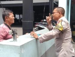 Patroli Wilayah Bhabinkamtibmas Cempaka Putih Timur Sampaikan Imabauan Kamtibmas