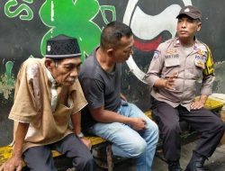 Sambang Humanis Bhabinkamtibmas: Pembinaan Kamtibmas kepada Ketua RT dan Warga RW 04 Galur