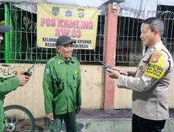 Bhabinkamtibmas Kelurahan Kebon Kosong Melaksanakan Kegiatan Patroli dan Sambang Poskamling